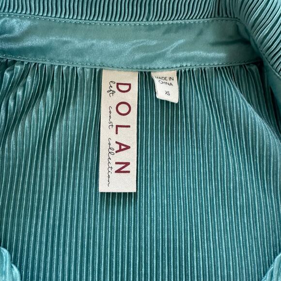 Anthropologie Dolan Accordion Bell Sleeve Hem Button Down 70s Blouse Size XS - Picture 7 of 9